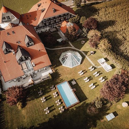 Hotel Montis - Active Nature Spa Bruneck Buitenkant foto
