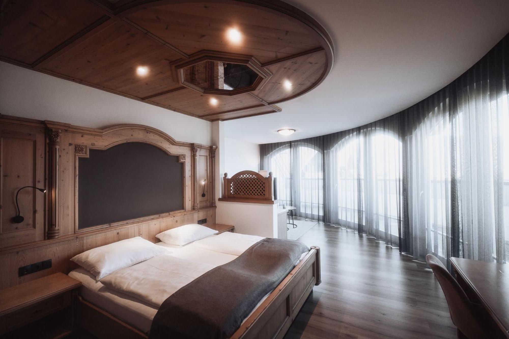 Hotel Montis - Active Nature Spa Bruneck Buitenkant foto