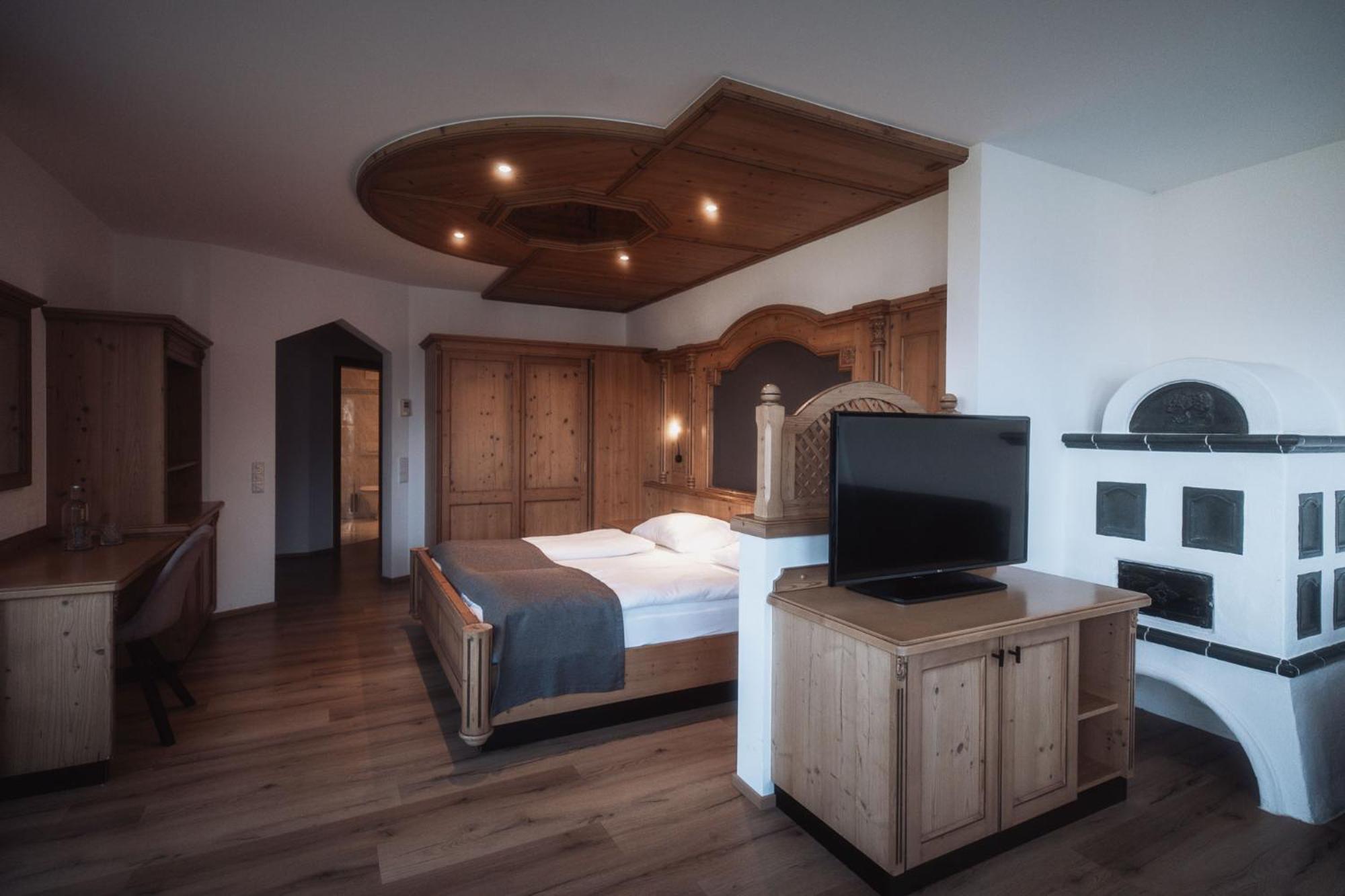 Hotel Montis - Active Nature Spa Bruneck Buitenkant foto