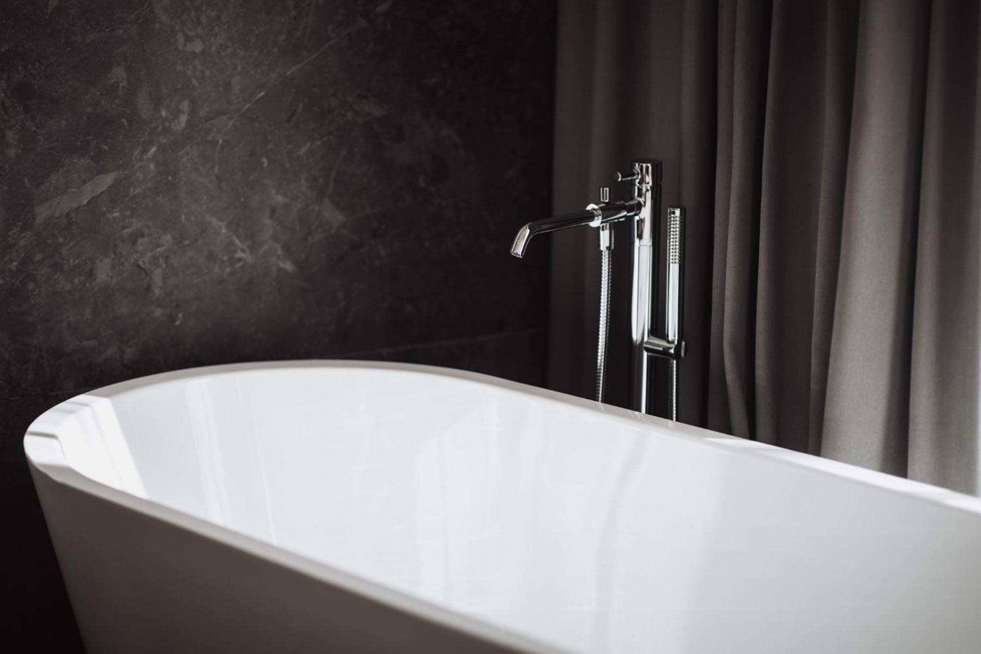 Hotel Montis - Active Nature Spa Bruneck Buitenkant foto