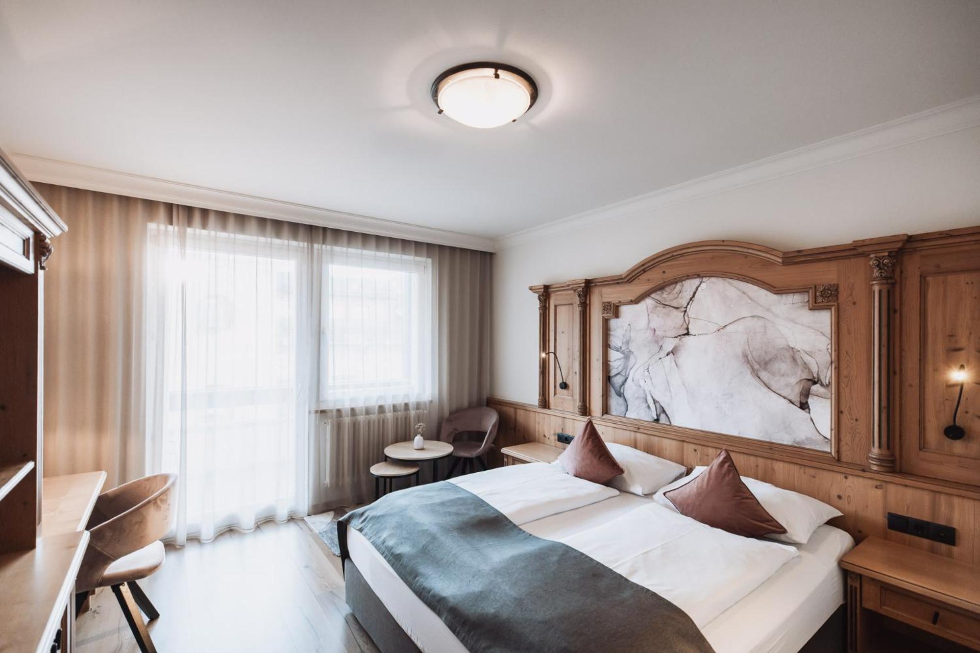Hotel Montis - Active Nature Spa Bruneck Buitenkant foto